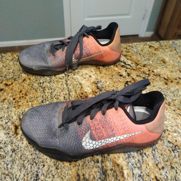 Kobe 11 ‘Easter\' 822945-078 Size 5Y Nice! Basketball Running main image 7